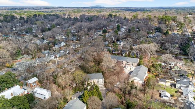 2660 Colgan SE Court, Atlanta, GA 30317