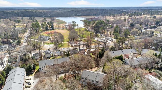 2660 Colgan SE Court, Atlanta, GA 30317