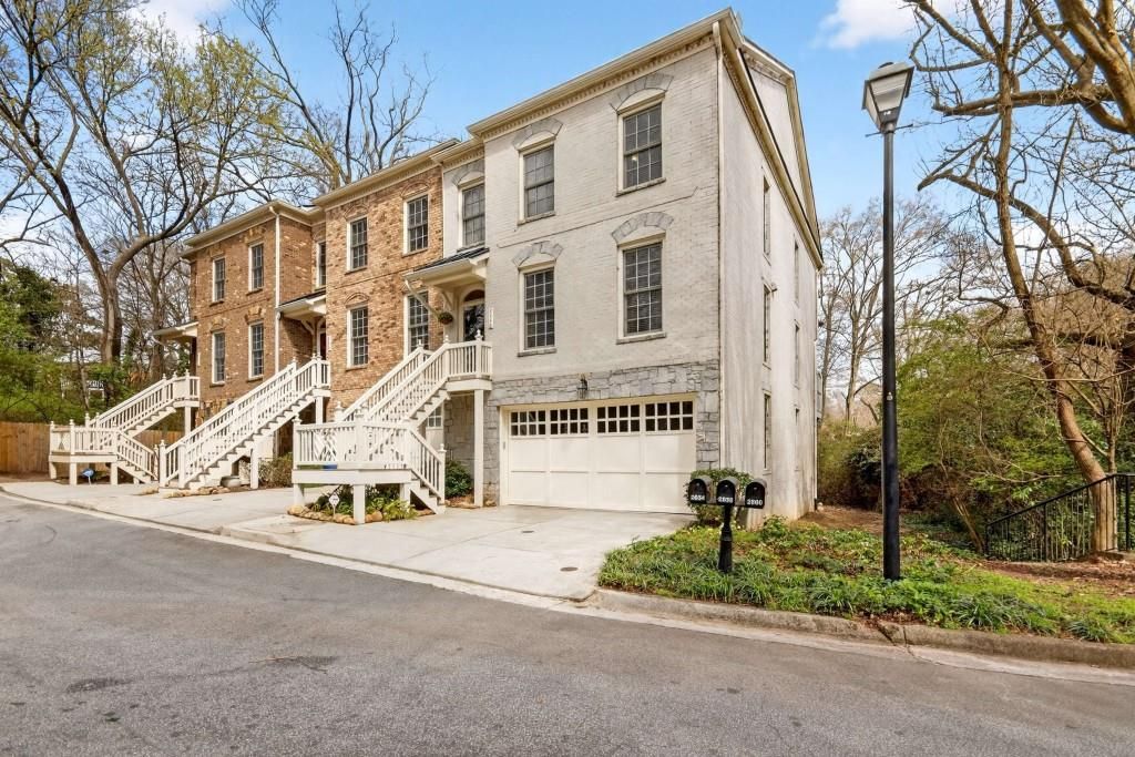 2660 Colgan SE Court, Atlanta, GA 30317