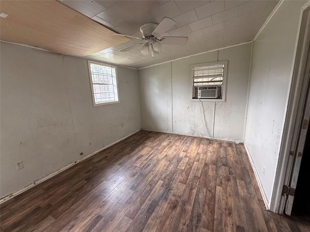 1037 New Orleans Ave Avenue, Port Arthur, TX 77640