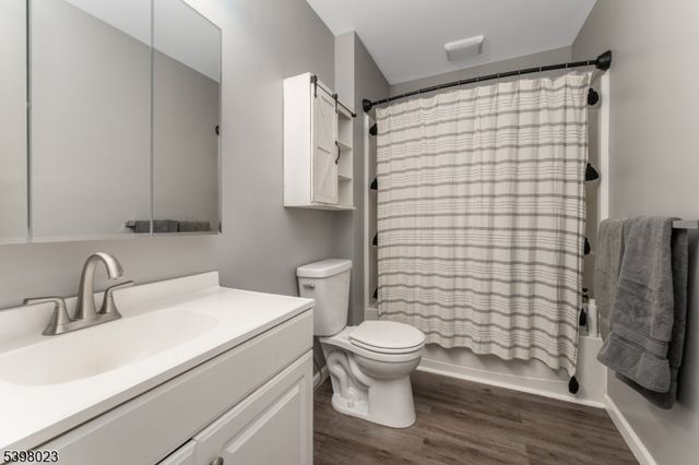 285 County Road 579, Bethlehem Twp., NJ 08804