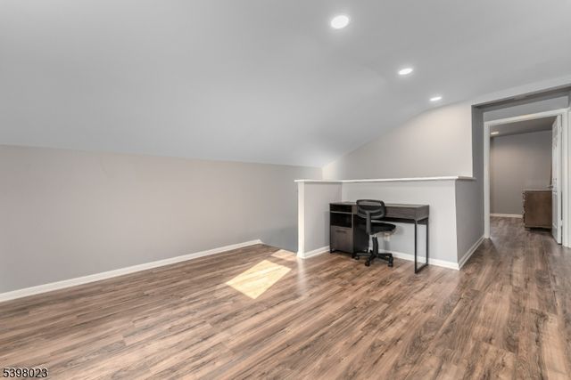 285 County Road 579, Bethlehem Twp., NJ 08804