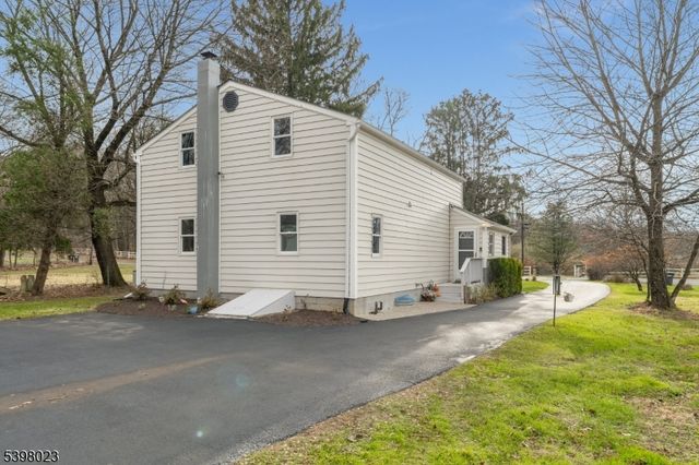 285 County Road 579, Bethlehem Twp., NJ 08804