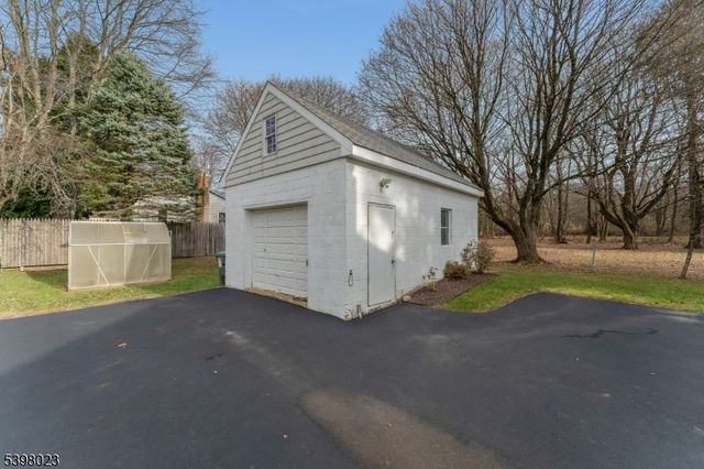 285 County Road 579, Bethlehem Twp., NJ 08804