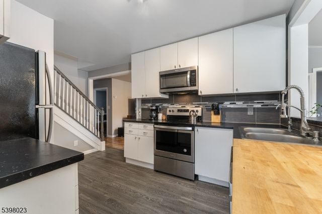 285 County Road 579, Bethlehem Twp., NJ 08804