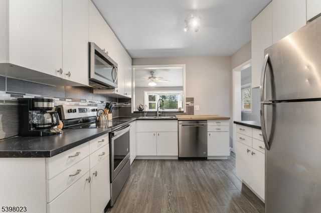 285 County Road 579, Bethlehem Twp., NJ 08804