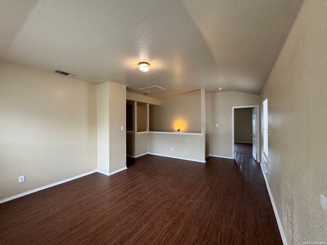 5629 Poppy Seed Run, Leon Valley, TX 78238