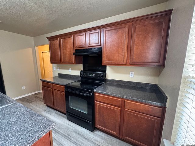 5629 Poppy Seed Run, Leon Valley, TX 78238