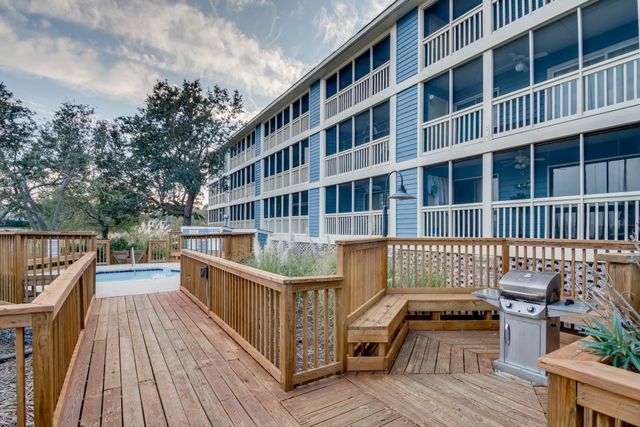 806 Conway St Apt 311, North Myrtle Beach, SC 29582