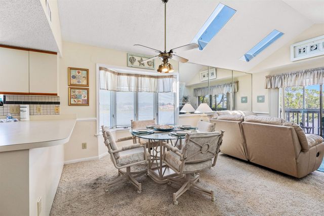 806 Conway St Apt 311, North Myrtle Beach, SC 29582