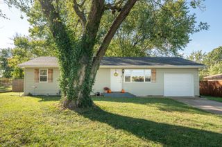 909 Hamilton Street, Mt Vernon, MO 65712