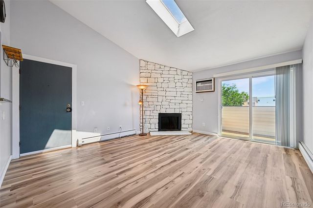 10150 E Virginia Avenue 4-301, Denver, CO 80247