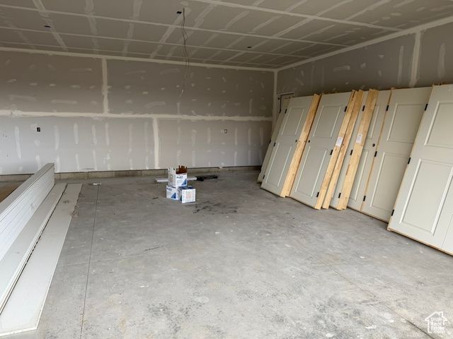 710 E 2475 N, North Logan, UT 84341