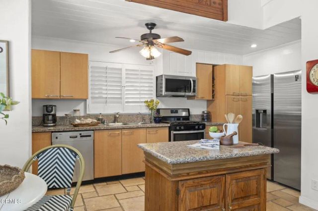 280 Rossmore Drive, Oxnard, CA 93035