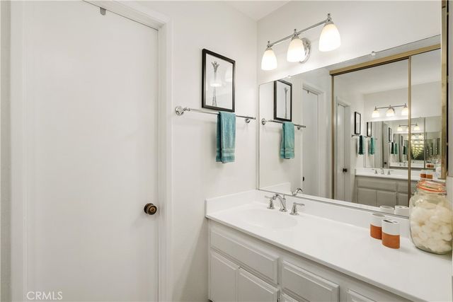 15155 Sherman Way 60, Van Nuys, CA 91405