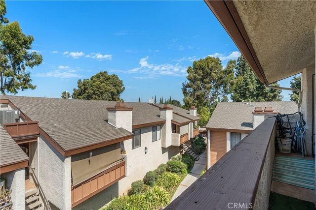 15155 Sherman Way 60, Van Nuys, CA 91405