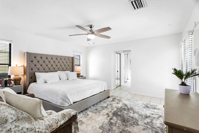 1855 Primrose Lane, Wellington, FL 33414