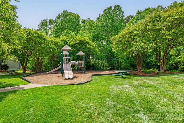 163 Pleasant Grove Lane, Mooresville, NC 28115