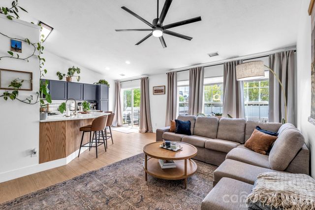 163 Pleasant Grove Lane, Mooresville, NC 28115