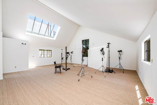 712 S Citrus Avenue, Los Angeles, CA 90036