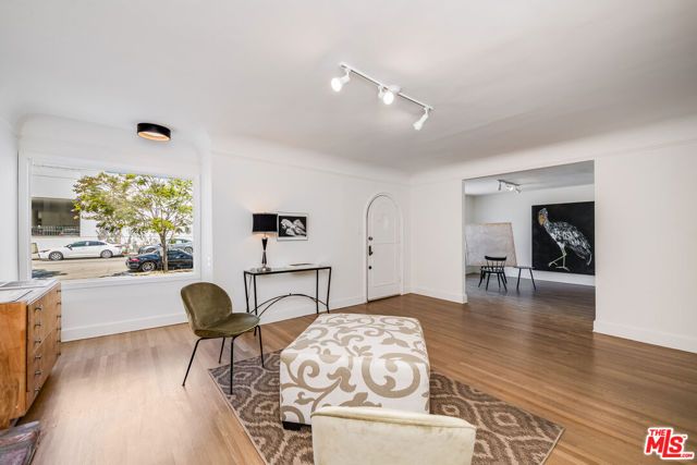 712 S Citrus Avenue, Los Angeles, CA 90036