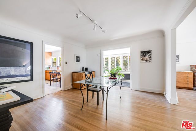 712 S Citrus Avenue, Los Angeles, CA 90036