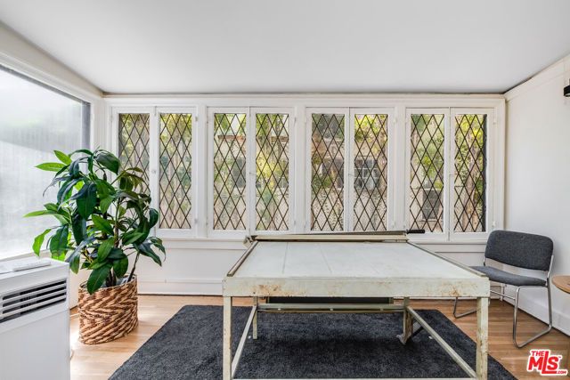 712 S Citrus Avenue, Los Angeles, CA 90036