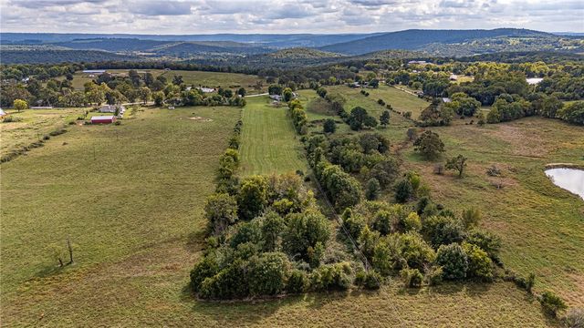 20028 Kirklane Road, Lincoln, AR 72744