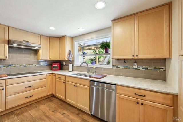 172 Easson Ct, Vallejo, CA 94591