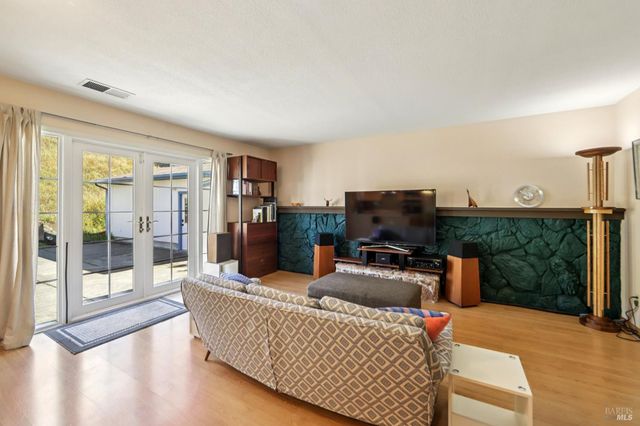 172 Easson Ct, Vallejo, CA 94591