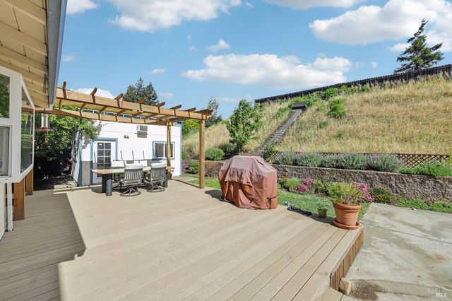 172 Easson Ct, Vallejo, CA 94591