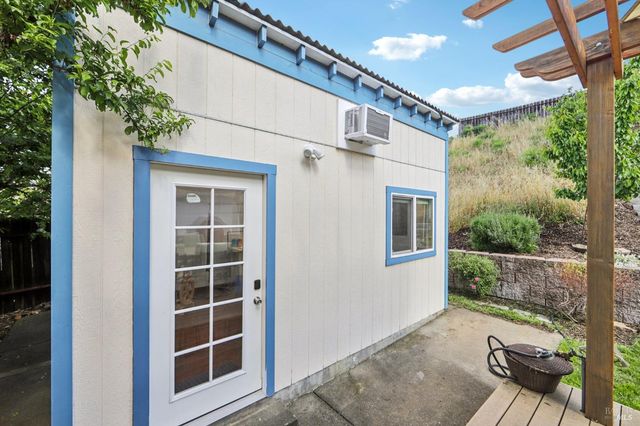 172 Easson Ct, Vallejo, CA 94591