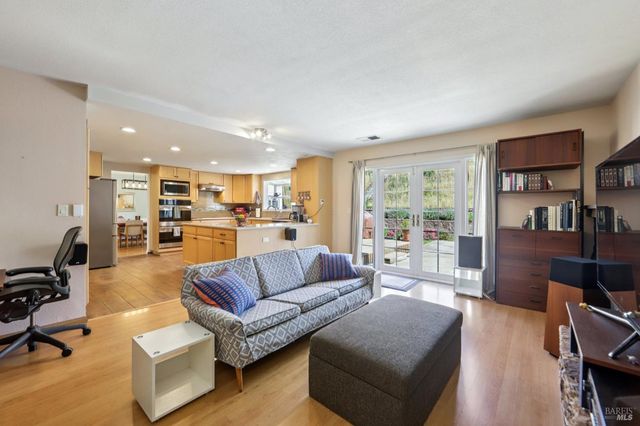 172 Easson Ct, Vallejo, CA 94591