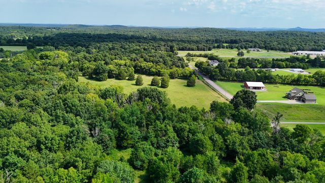 5 Cedar Grove Rd, Murfreesboro, TN 37127