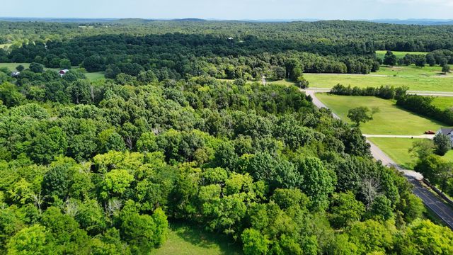 5 Cedar Grove Rd, Murfreesboro, TN 37127
