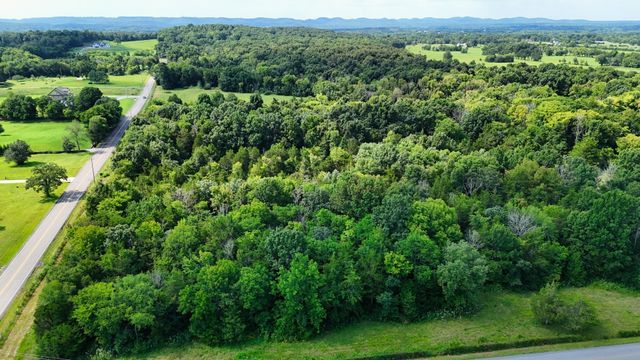 5 Cedar Grove Rd, Murfreesboro, TN 37127
