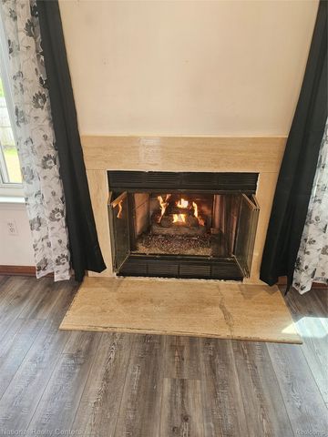 35571 Pheasant Lane, Westland, MI 48185