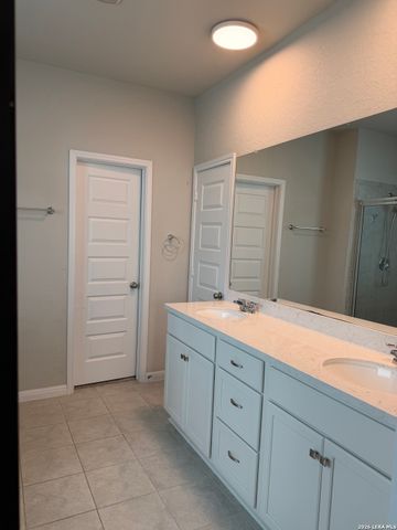 9957 Arches Valley, Schertz, TX 78154