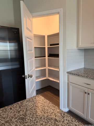 9957 Arches Valley, Schertz, TX 78154