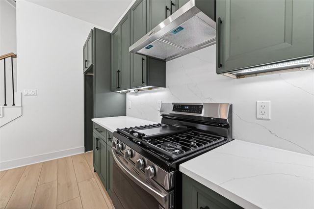 971 Highland Light Lane, Houston, TX 77091