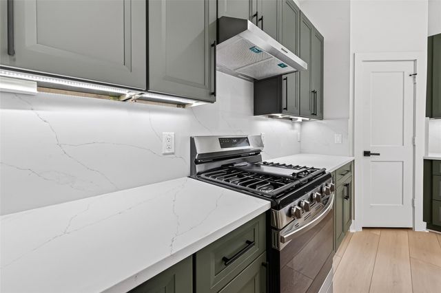 971 Highland Light Lane, Houston, TX 77091