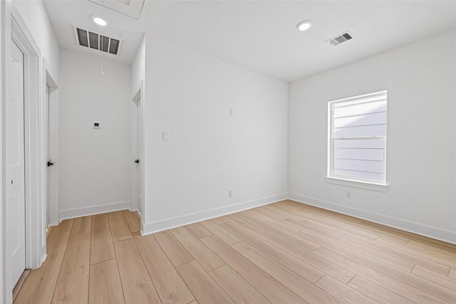 971 Highland Light Lane, Houston, TX 77091