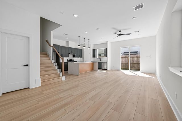 971 Highland Light Lane, Houston, TX 77091