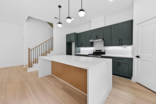 971 Highland Light Lane, Houston, TX 77091
