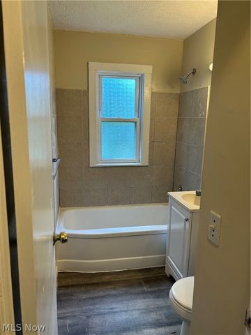 23338 Roger Drive, Euclid, OH 44123