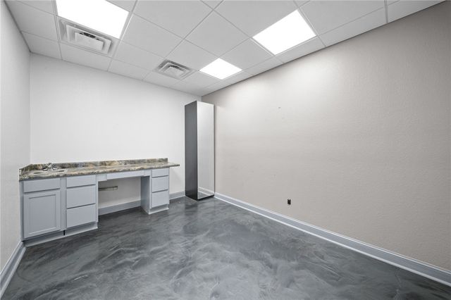 1001 SE 28th Street 3, Bentonville, AR 72712