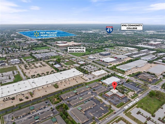 1001 SE 28th Street 3, Bentonville, AR 72712