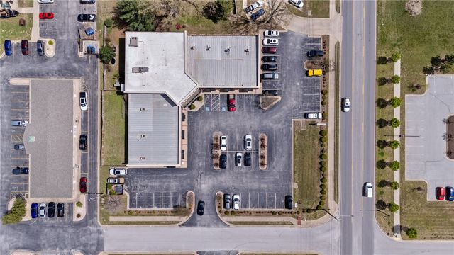 1001 SE 28th Street 3, Bentonville, AR 72712
