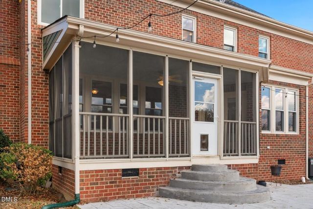 200 Kellygreen Court, Rolesville, NC 27571