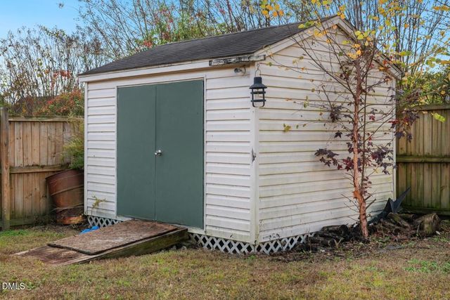 200 Kellygreen Court, Rolesville, NC 27571